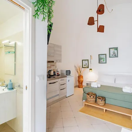 Semesterbostad Casetta Carlotta By Rentbeat *